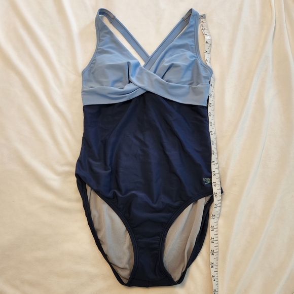 Speedo size 8 blue colorblock one piece swimsuit - Picture 5 of 8